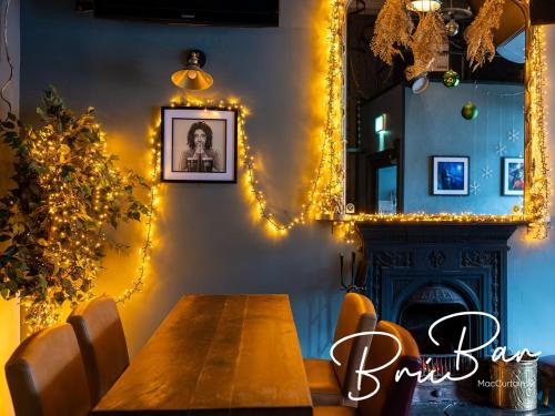 Bru Bar & Hostel