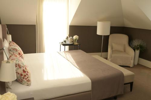 Universal Boutique Hotel - image 4