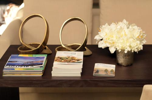 Universal Boutique Hotel - image 13
