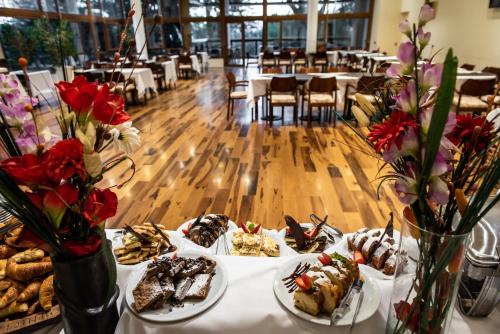 Restaurant, Los Espinillos Hotel y Spa in Villa Carlos Paz