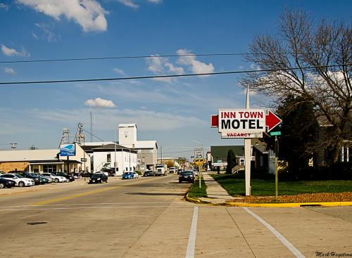 Inn Town Motel