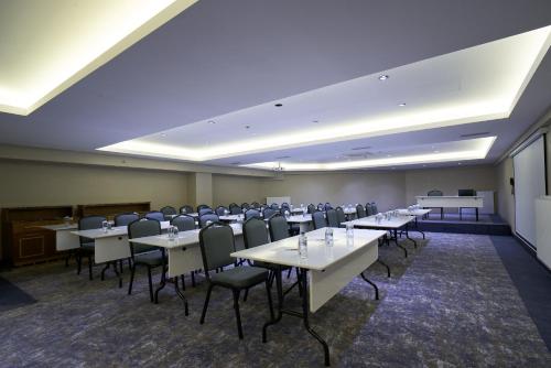 Nova Vista Deluxe & Suites a Member of Radisson Individuals