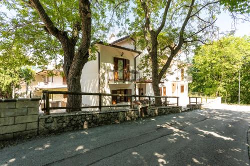 Viesnīcas āriene, Casa vacanze “Le noci” in Sant'Eufemia a Maiella