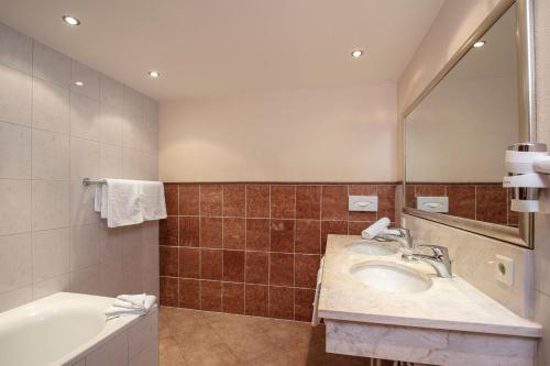 Panorama Appartements - image 14