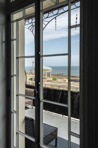 Picture of The Wellington: Two Bedroom Apartment With Balcony And Sea Views