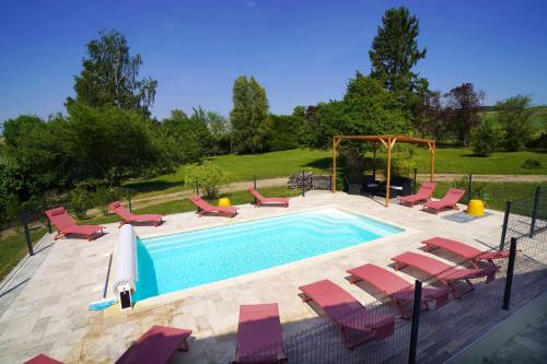 Maison Héléna by hellofriends, au vert, piscine, padel