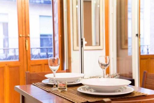Un Ideal Estudio Para Conocer Madrid - Madrid
