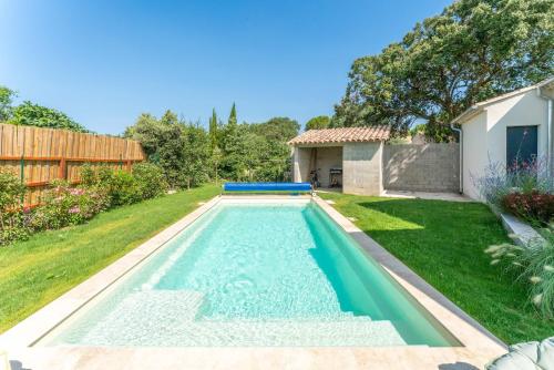 Villa with Garden View