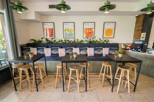 Lemon Market rooms 2