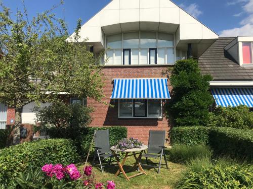 Buitenplaats Wergea Studio in Naarderburen