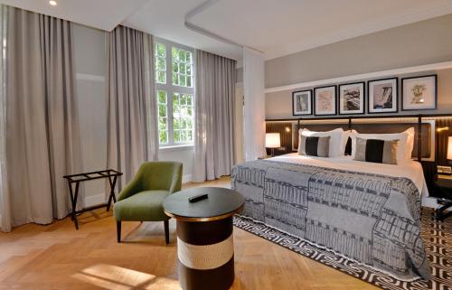 Executive Suite image 1
