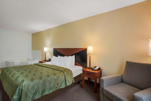 Quality Inn & Suites Chambersburg