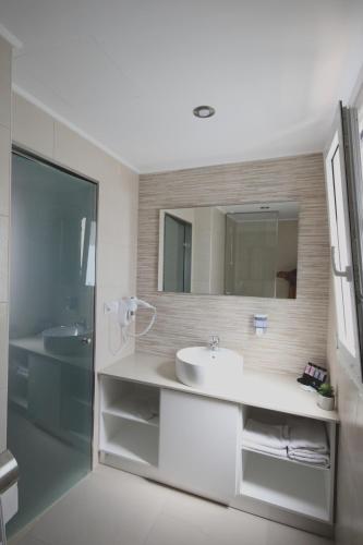Mirabello Hotel - image 10