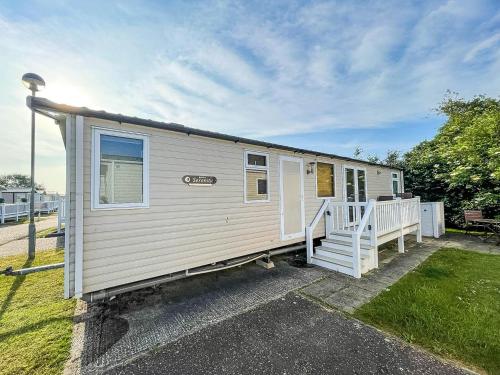 8 Berth, Dog Friendly Caravan At Haven Caister In Norfolk Ref 30031b