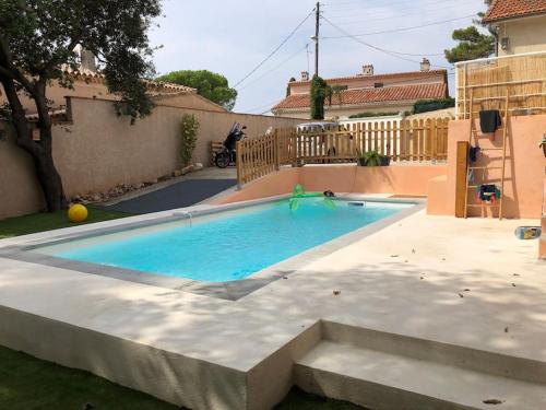 Maison avec piscine aux portes des calanques - Location saisonnière - Marseille