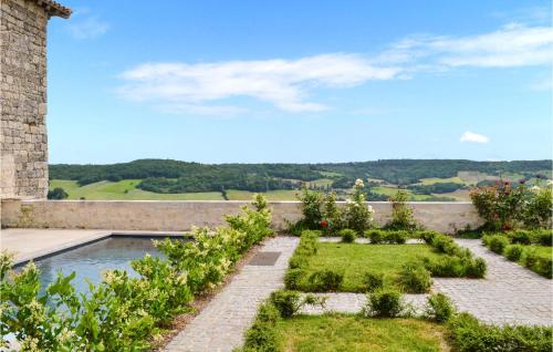 Cozy Home In Lauzerte With Outdoor Swimming Pool