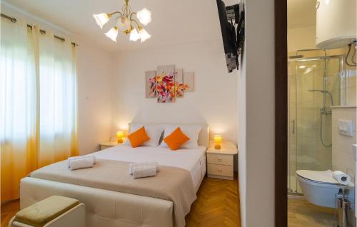 Nice Apartment In Srinjine in Srinjine