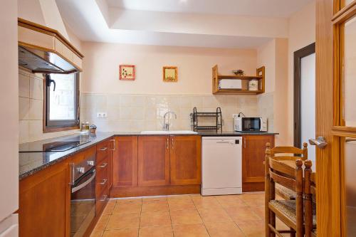 Konyha, Ca la Gloria in Saldes