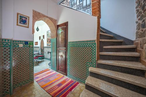 Riad Todra - image 9