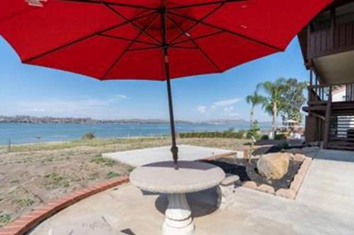 Amazing Lakefront Home with a Private Beach in Lake Elsinore, USA