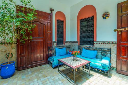 Riad Todra - image 10