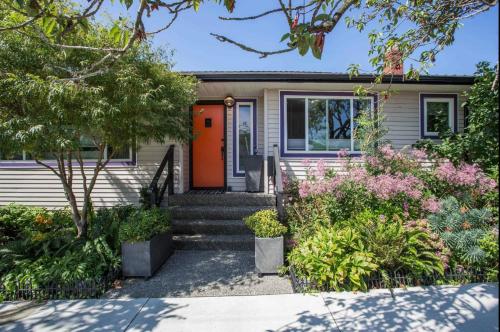 The Orange Door Bungalow