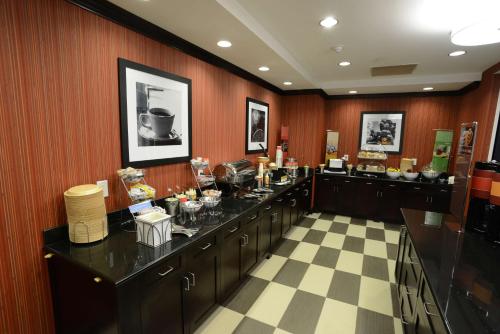 Hampton Inn & Suites Albany at Albany Mall, Albany (fotografie 8)