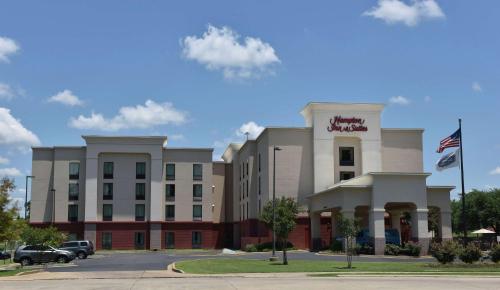 Hampton Inn & Suites Alexandria