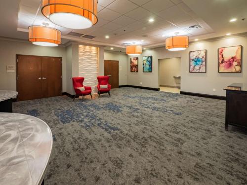 Hilton Garden Inn Atlanta South-McDonough - image 13