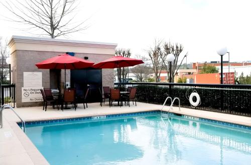 Hampton Inn & Suites Birmingham-Pelham - I-65