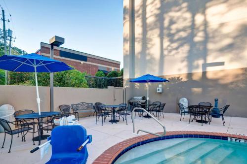 Hampton Inn By Hilton Birmingham/Mountain Brook