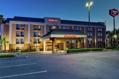 Hampton Inn Bakersfield - Central