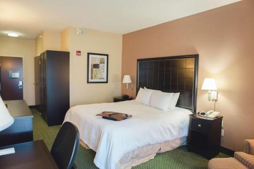 Hampton Inn By Hilton Bloomington West