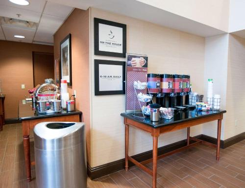 Hampton Inn & Suites Blairsville