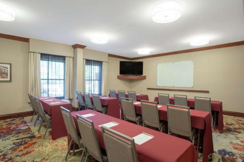 Hampton Inn By Hilton Boston/Marlborough