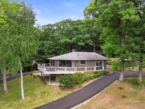 Glen Lake Ridge - image 12