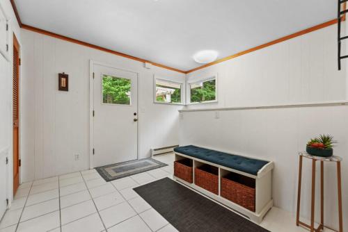 Glen Lake Ridge - image 7