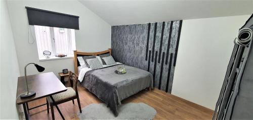 The Luxe Flat No 4, Mansfield,