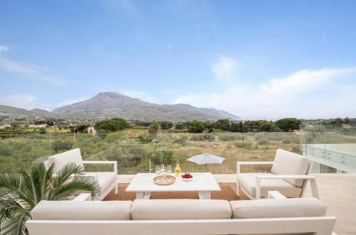 Deluxe Villa image 7