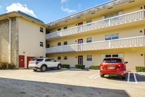 Community Pool Lauderhill Vacation Rental in Lauderhill