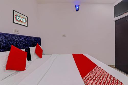 OYO Flagship 81315 Hotel Metros Inn