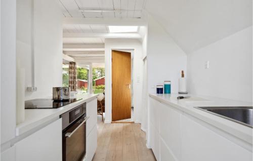  Beautiful Home In Otterup With Kitchen in Otterup