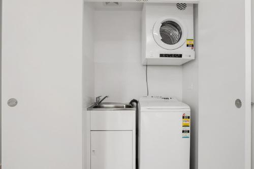 North Sydney Corporate Apartment MIL2251106 - image 9
