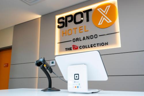 SPOT X Hotel Orlando Intl Dr by The Red Collection