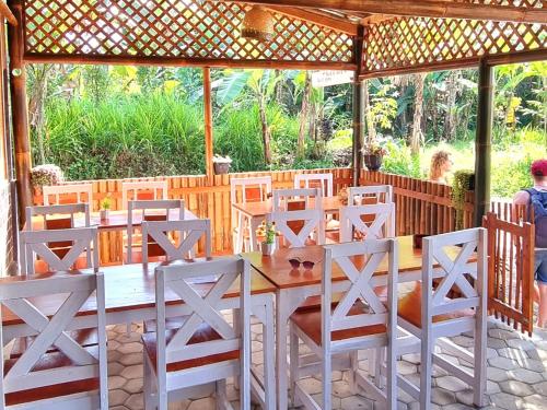 ห้องอาหาร, Tetebatu Hostel  in ซิกูร์