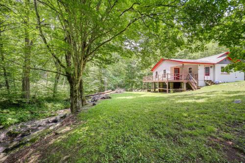 Charming Bakersville Home with On-Site Stream!