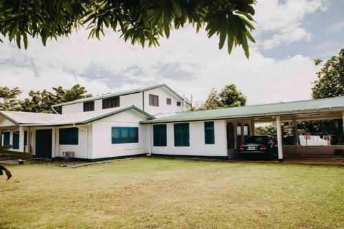 Heavenly Home in Savalalo