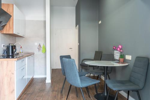 Downtown Hostel - image 13