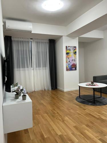 Skopje Centar Margarita Luxury Aprtment(Private Parking), Skopje (photo 7)