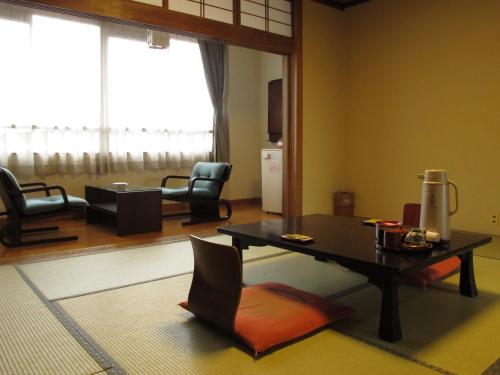 Japanese-Style Stanadrd Room